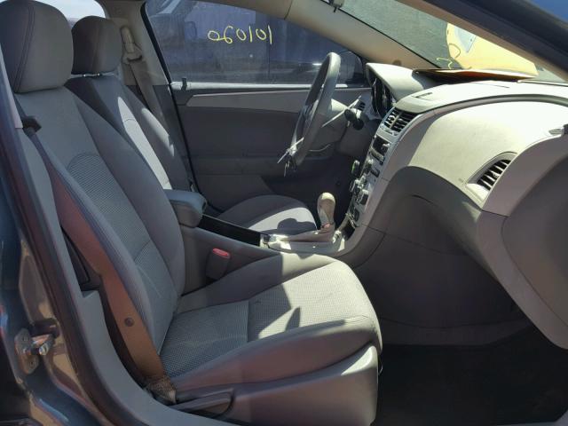 1G1ZH57B59F151035 - 2009 CHEVROLET MALIBU 1LT GREEN photo 5