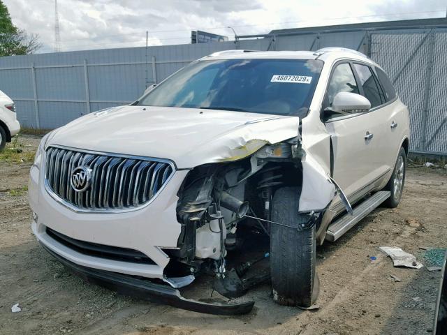 5GAKRCKD5DJ256569 - 2013 BUICK ENCLAVE WHITE photo 2