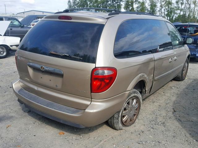 2A4GP54LX6R718045 - 2006 CHRYSLER TOWN & COU GOLD photo 4