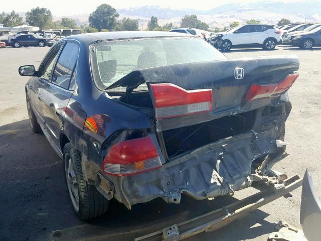 3HGCG66531G702956 - 2001 HONDA ACCORD LX BLACK photo 3