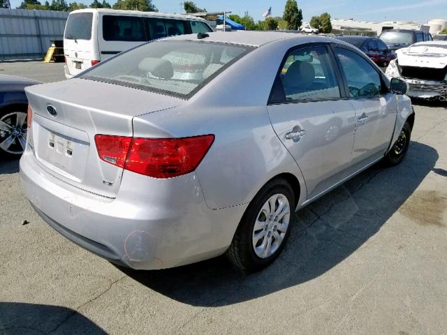 KNAFU4A24C5505176 - 2012 KIA FORTE EX SILVER photo 4