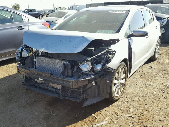 KNAFX5A8XF5374454 - 2015 KIA FORTE EX SILVER photo 2