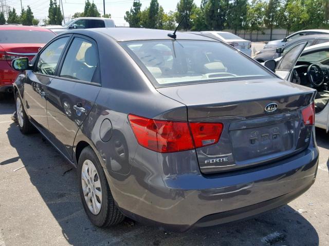 KNAFU4A29D5700580 - 2013 KIA FORTE EX GRAY photo 3