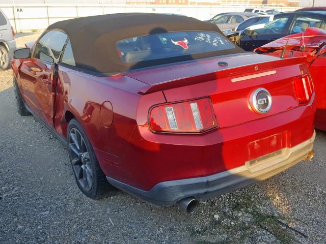 1ZVBP8FH2A5116821 - 2010 FORD MUSTANG GT RED photo 3