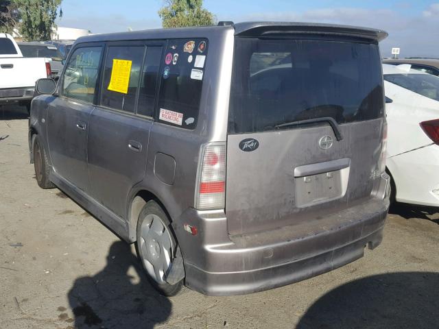 JTLKT334650177079 - 2005 TOYOTA SCION XB SILVER photo 3