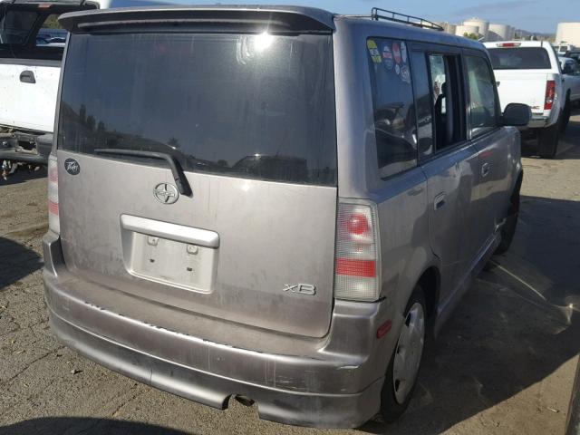 JTLKT334650177079 - 2005 TOYOTA SCION XB SILVER photo 4