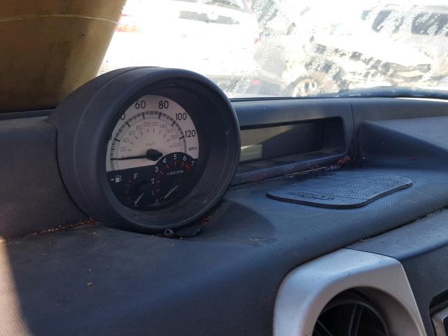 JTLKT334650177079 - 2005 TOYOTA SCION XB SILVER photo 8