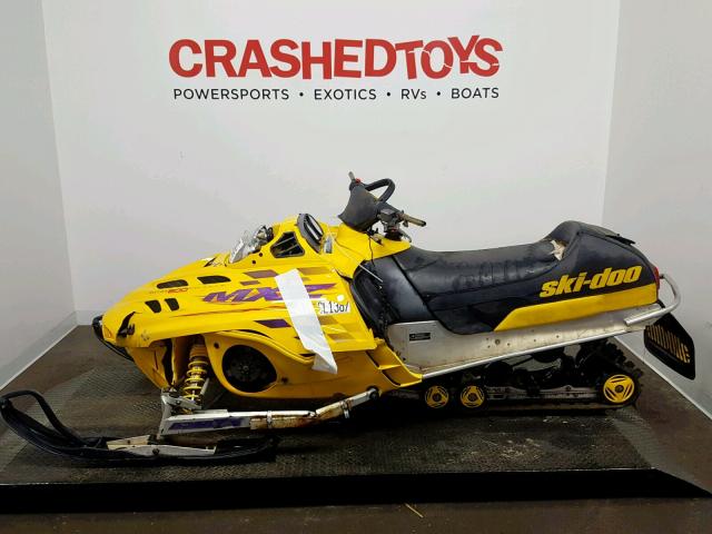 133703631 - 1999 SKI DOO MXZ 600 YELLOW photo 3