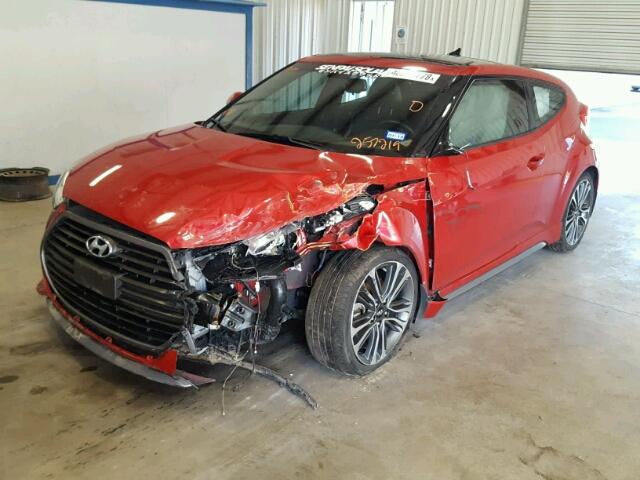 KMHTC6AE7GU257219 - 2016 HYUNDAI VELOSTER T RED photo 2