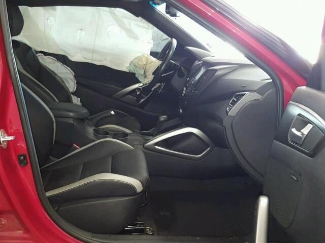 KMHTC6AE7GU257219 - 2016 HYUNDAI VELOSTER T RED photo 5