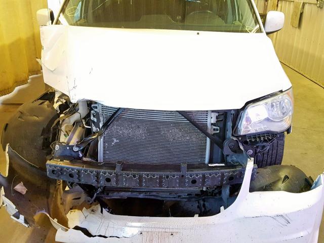 2C4RDGCGXDR553991 - 2013 DODGE GRAND CARA WHITE photo 9