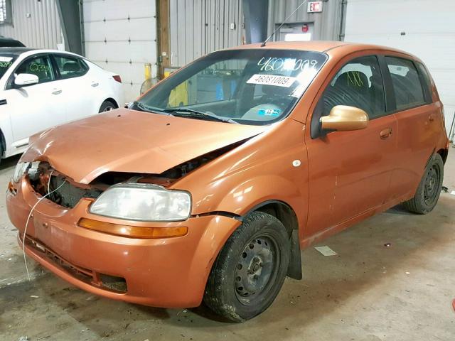 KL1TD62685B489806 - 2005 CHEVROLET AVEO BASE ნარინჯისფერი ფოტო 2