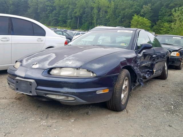 1G3GR62CXW4115740 - 1998 OLDSMOBILE AURORA BLUE photo 2