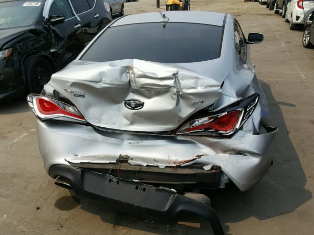 KMHHT6KD9DU084309 - 2013 HYUNDAI GENESIS CO SILVER photo 9