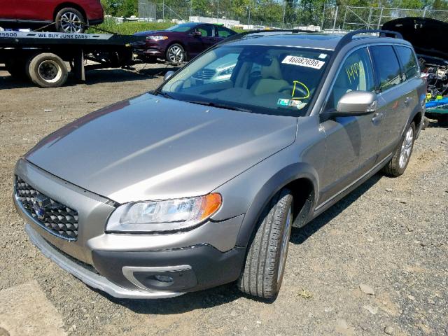 YV4612NK0G1252989 - 2016 VOLVO XC70 T5 SILVER photo 2