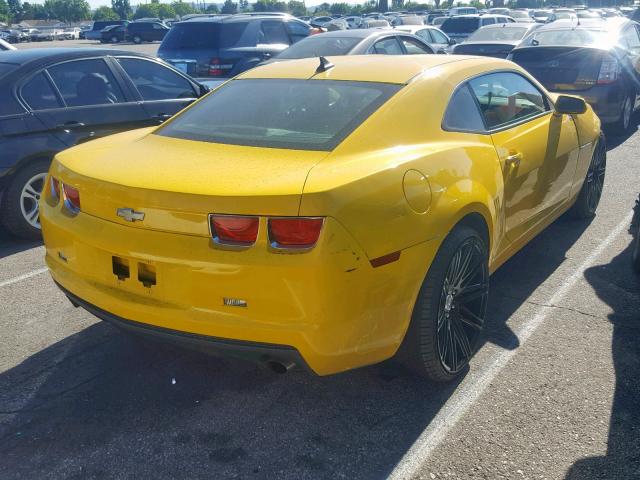 2G1FA1ED9B9104657 - 2011 CHEVROLET CAMARO LS YELLOW photo 4