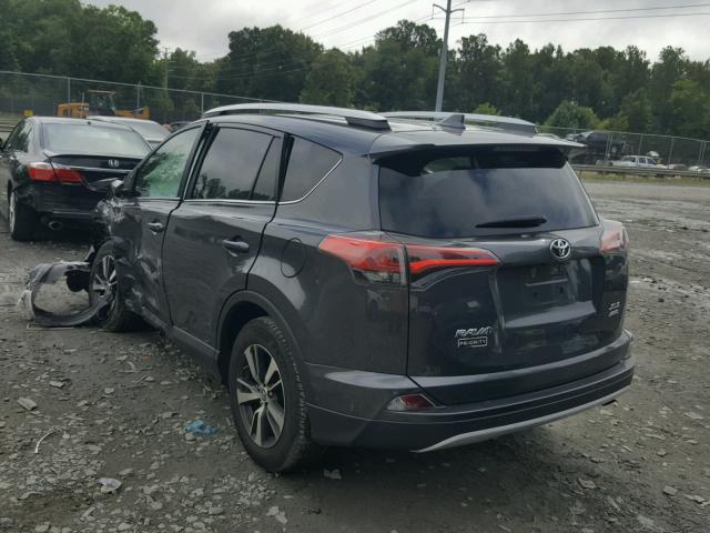 2T3RFREV2GW456439 - 2016 TOYOTA RAV4 XLE GRAY photo 3