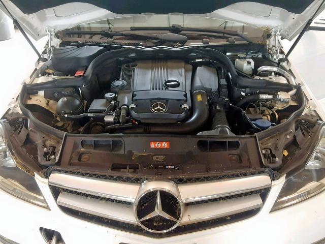 WDDGJ4HBXDF955809 - 2013 MERCEDES-BENZ C 250 WHITE photo 7