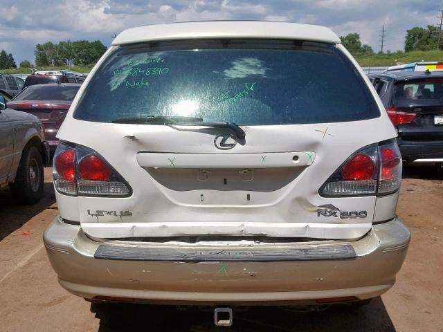 JT6HF10U4X0080592 - 1999 LEXUS RX 300 WHITE photo 9