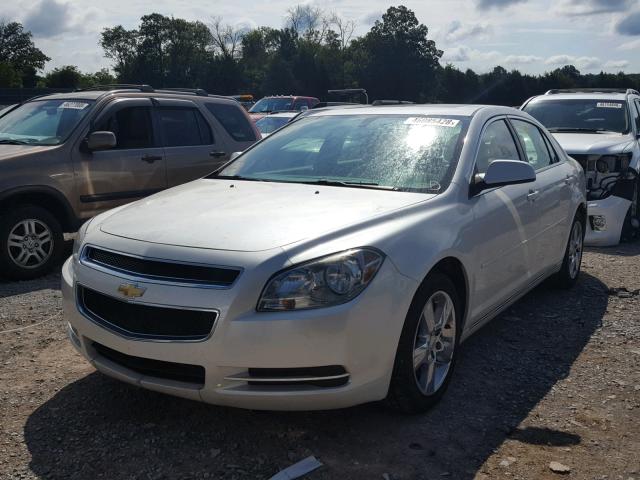 1G1ZD5EB0AF226856 - 2010 CHEVROLET MALIBU 2LT WHITE photo 2