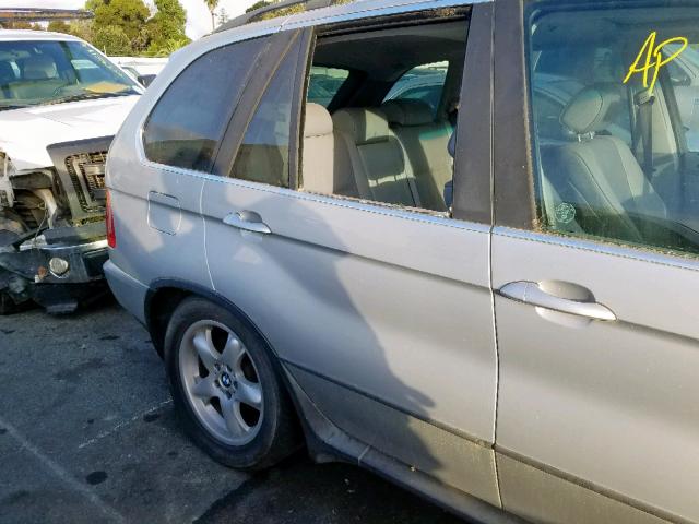 WBAFB335X1LH11055 - 2001 BMW X5 4.4I SILVER photo 9