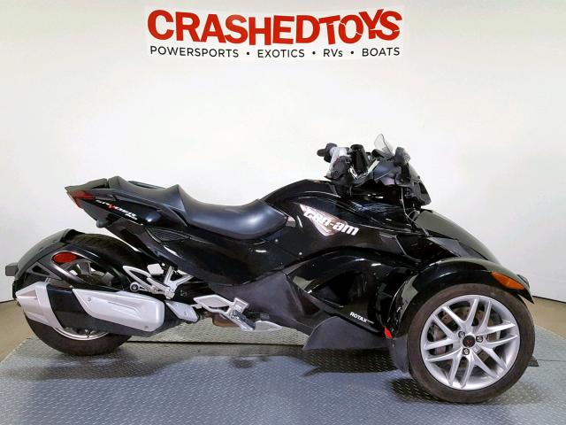 2BXNAAC23GV000068 - 2016 CAN-AM SPYDER ROA BLACK photo 1