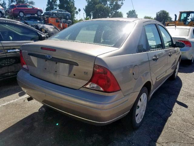 1FAFP34Z44W193357 - 2004 FORD FOCUS SE C TAN photo 4