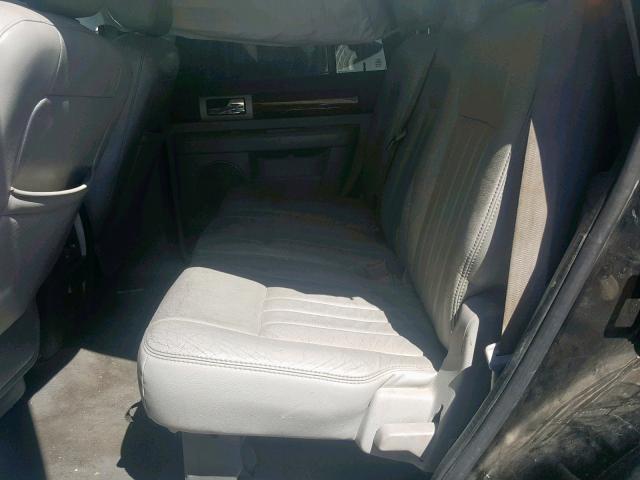 5LMFU28565LJ03206 - 2005 LINCOLN NAVIGATOR BLACK photo 6