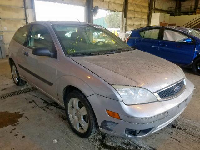 1FAFP31N27W146480 - 2007 FORD FOCUS ZX3 SILVER photo 1