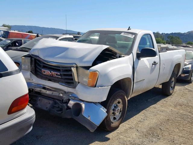 1GTHC24K27E577126 - 2007 GMC SIERRA C25 WHITE photo 2