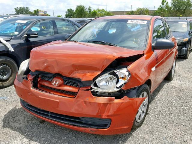 KMHCM36C39U114483 - 2009 HYUNDAI ACCENT GS ORANGE photo 2