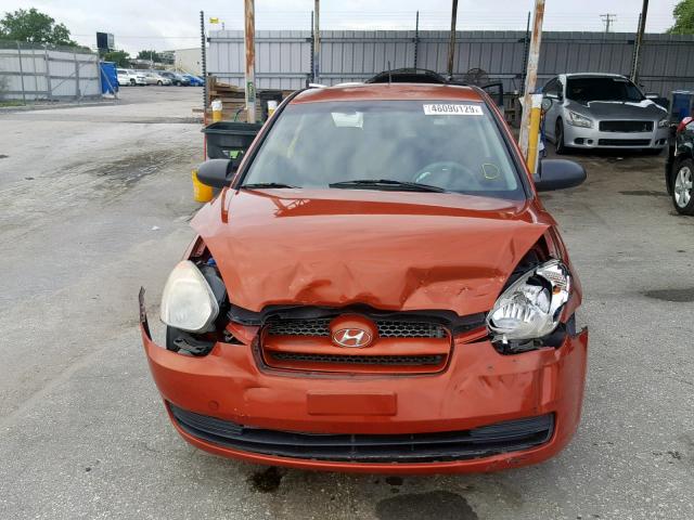 KMHCM36C39U114483 - 2009 HYUNDAI ACCENT GS ORANGE photo 9