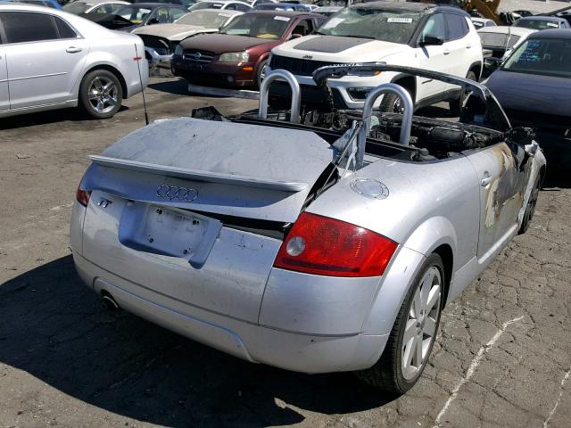 TRUTC28N731012294 - 2003 AUDI TT SILVER photo 4