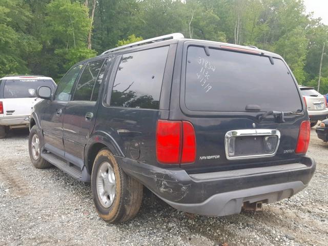 5LMPU28L8XLJ04962 - 1999 LINCOLN NAVIGATOR შავი ფოტო 3