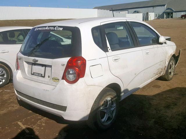 KL1TD66E09B383244 - 2009 CHEVROLET AVEO LS WHITE photo 4