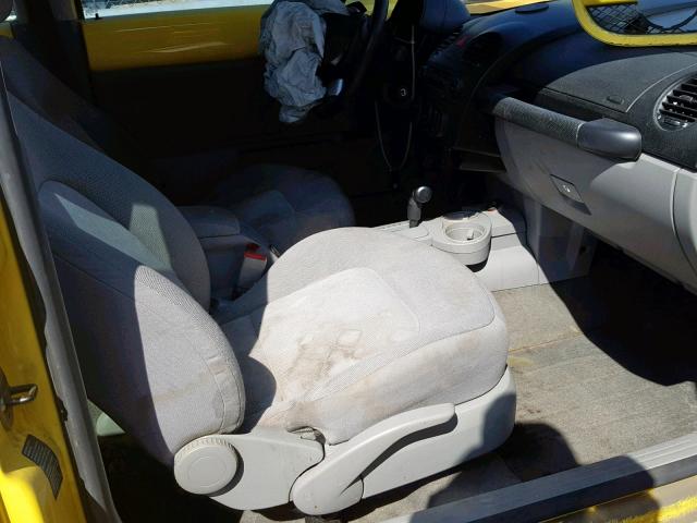 3VWCD31CX4M409277 - 2004 VOLKSWAGEN NEW BEETLE ყვითელი ფოტო 5