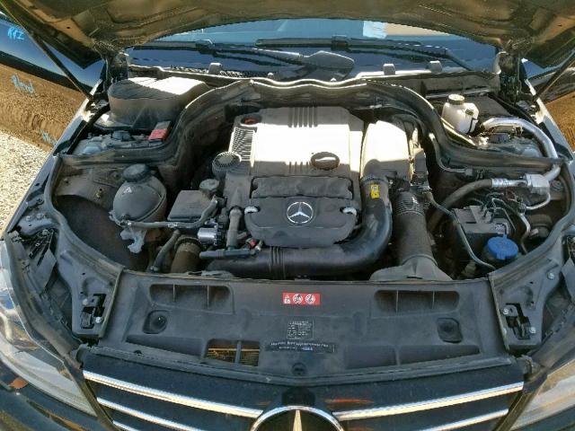 WDDGF4HB4EA964389 - 2014 MERCEDES-BENZ C 250 BLACK photo 7