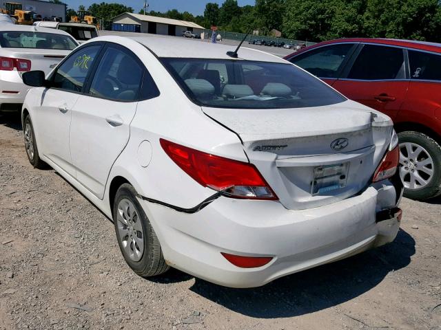 KMHCT4AE3GU001115 - 2016 HYUNDAI ACCENT SE WHITE photo 3