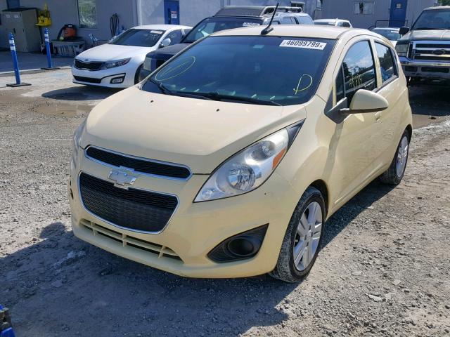 KL8CD6S93DC560043 - 2013 CHEVROLET SPARK 1LT YELLOW photo 2