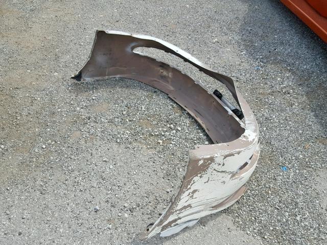 1G8AJ52F03Z158347 - 2003 SATURN ION LEVEL WHITE photo 9