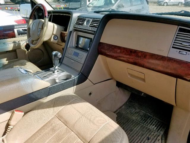5LMFU28526LJ20070 - 2006 LINCOLN NAVIGATOR შავი ფოტო 5