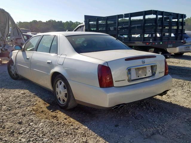 1G6KD54Y33U147763 - 2003 CADILLAC DEVILLE WHITE photo 3