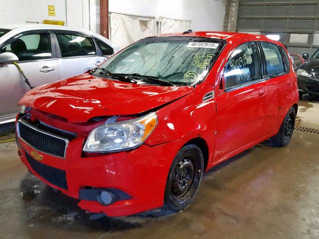 KL1TD66E29B632997 - 2009 CHEVROLET AVEO LS RED photo 2