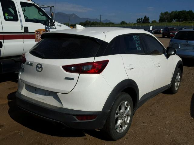 JM1DKBC7XG0117630 - 2016 MAZDA CX-3 WHITE photo 4