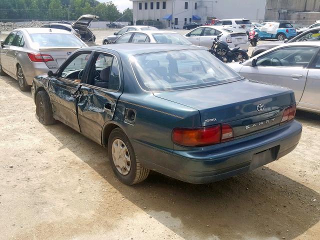 4T1BG12K5TU807132 - 1996 TOYOTA CAMRY DX GREEN photo 3