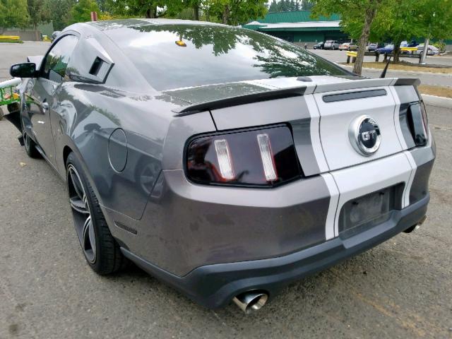 1ZVBP8CF8B5122823 - 2011 FORD MUSTANG GT GRAY photo 3