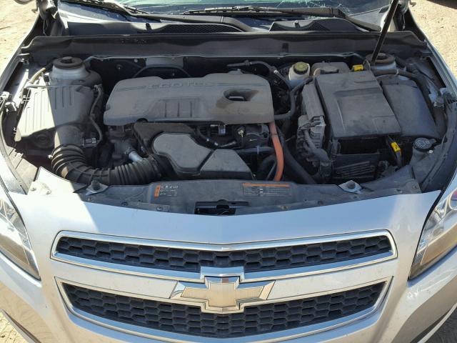 1G11D5SR8DF158017 - 2013 CHEVROLET MALIBU 1LT ვერცხლისფერი ფოტო 7