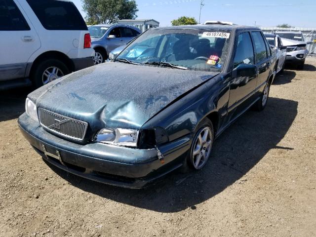 YV1LS5643W1446185 - 1998 VOLVO S70 GLT GREEN photo 2