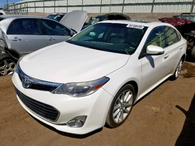 4T1BK1EB7DU010098 - 2013 TOYOTA AVALON BAS WHITE photo 2