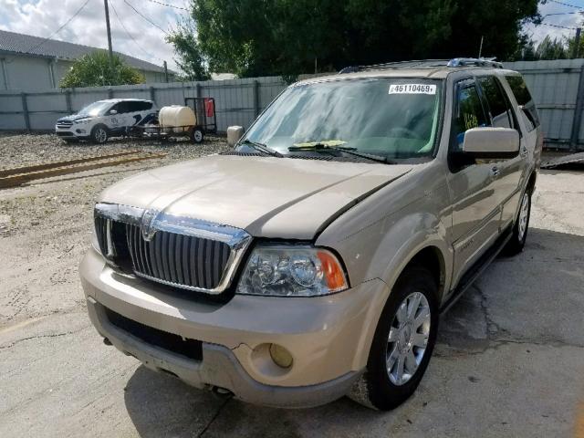 5LMFU27R04LJ13264 - 2004 LINCOLN NAVIGATOR GOLD photo 2